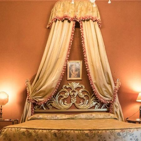 Luxury Balcony Apartment Venice Exterior photo