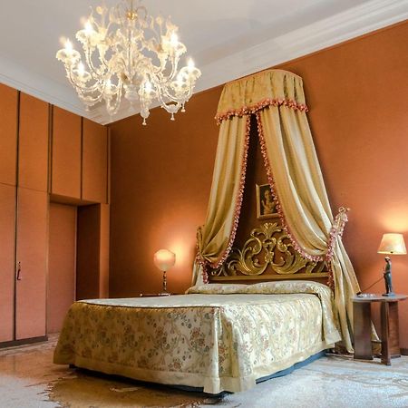 Luxury Balcony Apartment Venice Exterior photo