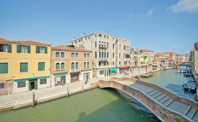 Luxury Balcony Apartment Venice Exterior photo