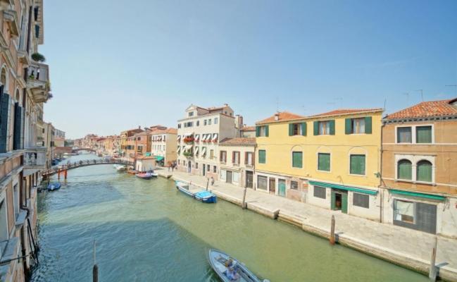Luxury Balcony Apartment Venice Exterior photo