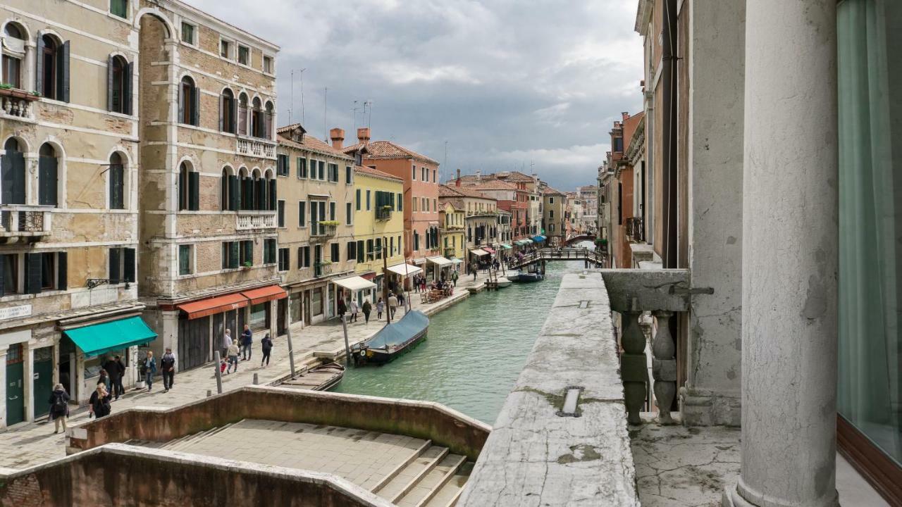 Luxury Balcony Apartment Venice Exterior photo